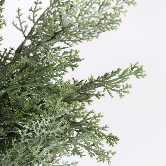 Realistic Artificial Cypress Tree, UV Resistant Indoor / Outdoor Topiary Plant For Decoration - Green Leaves