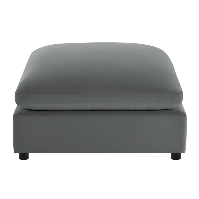 Caylie - Ottoman