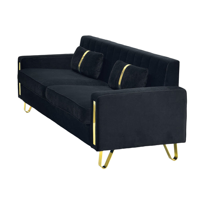 Luxurious Sofa With Accents
