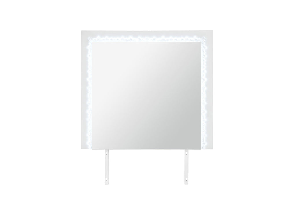 Naomi - Mirror With LED - Silver