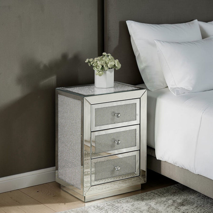 Noralie - Accent Table Mirrored / Faux Dimaonds - Silver