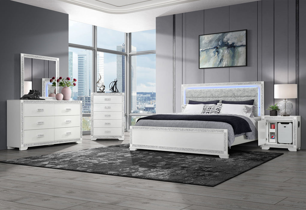 Soleil - 5 Piece King Bedroom Set With Cooler And Speaker - White