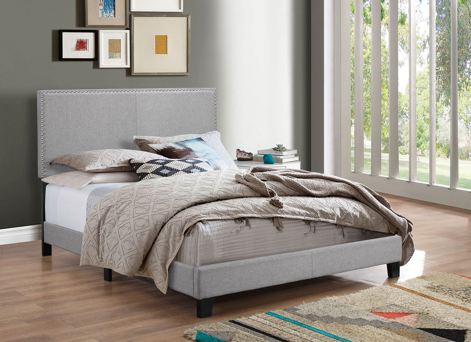 Erin - Queen Nailhead Bed - Gray