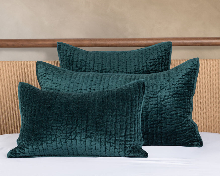 Bari - Velvet Quilt