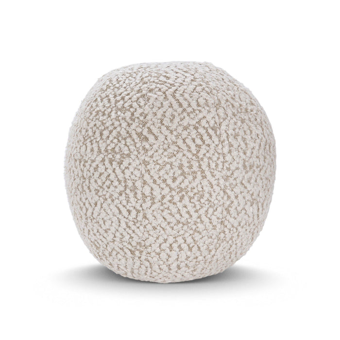 Villa Classics - Maris Round Pillow - Ivory / Natural