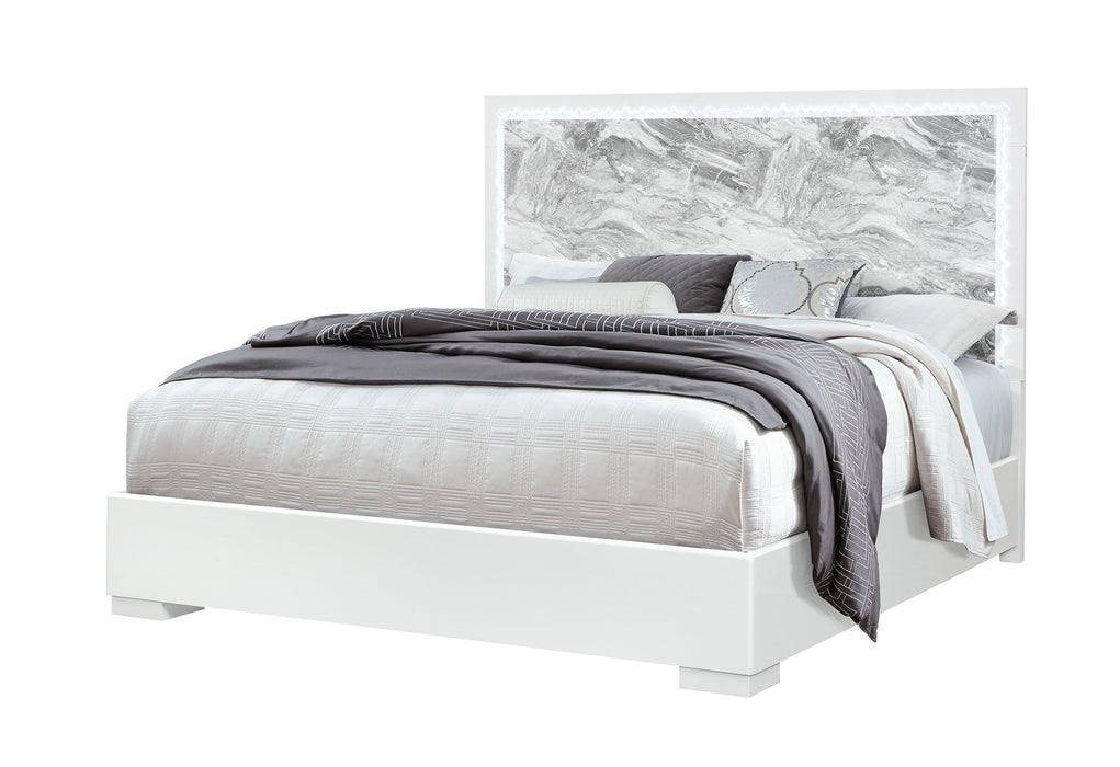 Naomi - King Bed With LED - Silver