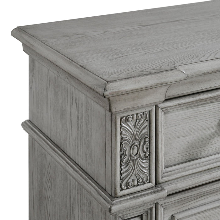 Glenmore - 8-Drawer Dresser