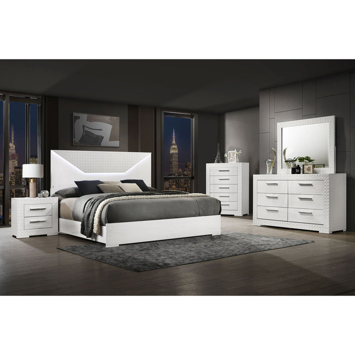 Pierce - Bedroom Set With LED Lighting